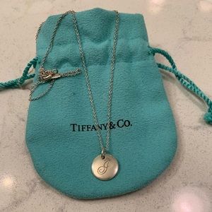 Tiffany Notes Alphabet disc charm pendant “J”